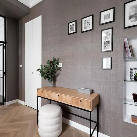 Premium Chopin Museum Apartment
