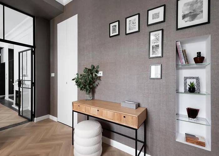 Premium Chopin Museum Apartment